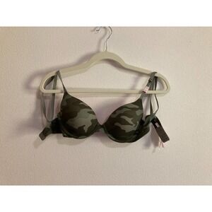 Victoria's Secret PINK T-Shirt Camo Bra Size‎ 32C Lightly Lined Green